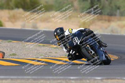 media/Oct-03-2022-Moto Forza (Mon) [[5f077a3730]]/Advanced Group/Session 3 (Turn 3)/